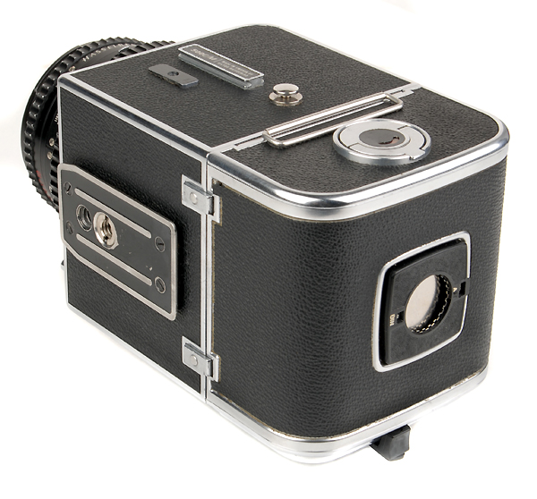 HASSELBLAD 500 C/M - 1970-1979