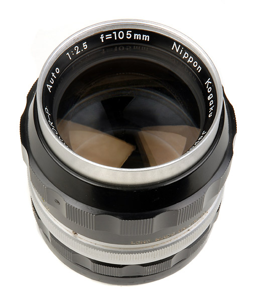 NIKKOR 105mm f.2.5 -1962- seconda versione