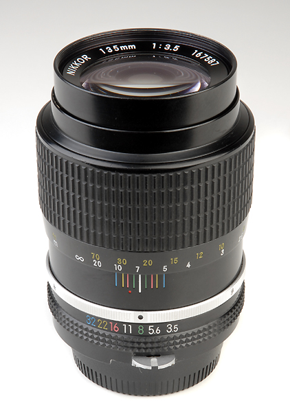 NIKKOR 135mm f.3.5  (1976-1977)