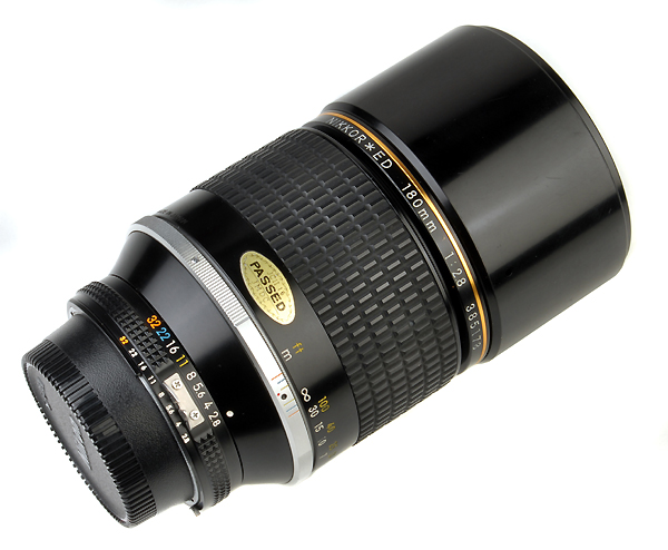 NIKKOR AI-S 180mm f.2.8 ED 