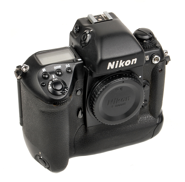 NIKON F 5 -  1996-2004