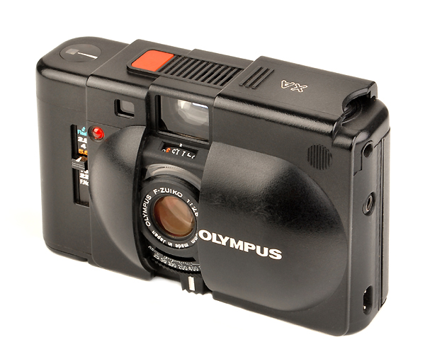 OLYMPUS XA - 1979  