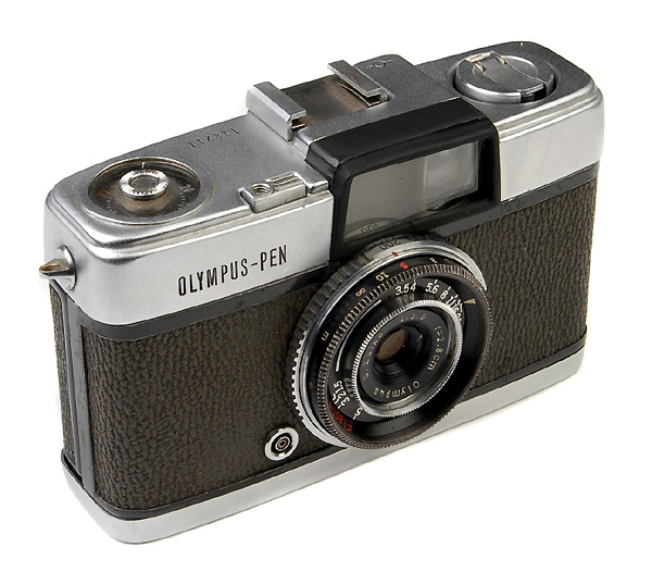 OLYMPUS PEN - 1959