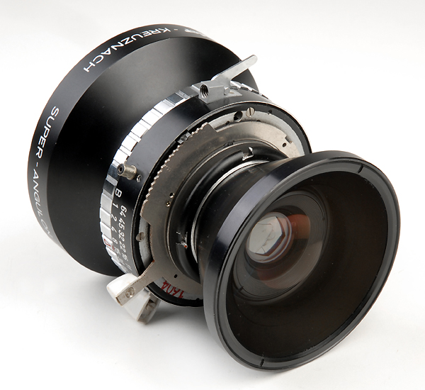 Schneider  SUPER ANGULON  90mm f.8 MC 