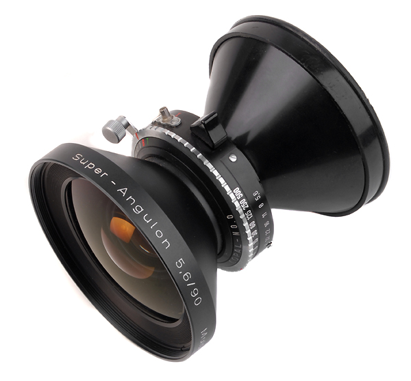 Schneider  SUPER ANGULON  90mm f.5.6 MC 