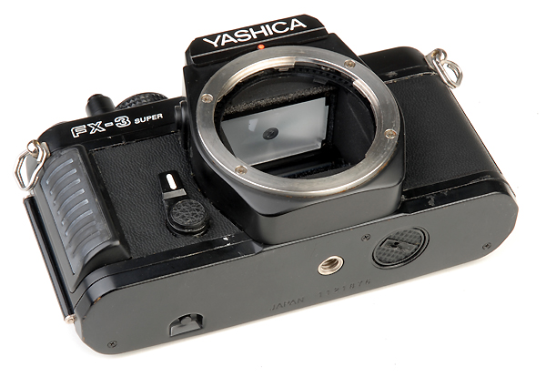 YASHICA FX 3 Super  (in vendita)