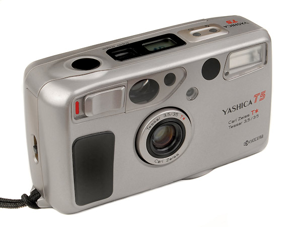 YASHICA T5 - 1995